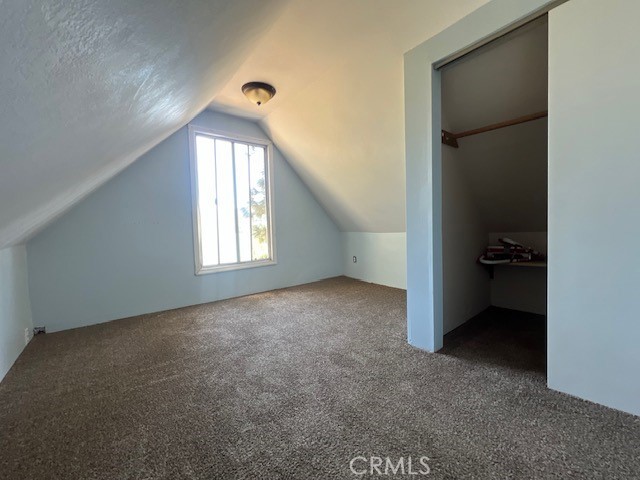 https://media.crmls.org/medias/77ee8d44-3e07-42d8-b88a-b9f2d1fd51f3.jpg?preset=X-Large