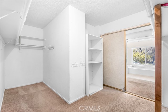 25496 Coral Wood Street, Lake Forest CA: https://media.crmls.org/medias/77eed939-27d1-4ef8-81a7-04a241321f14.jpg