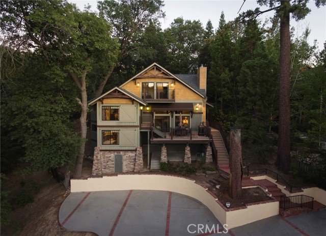 Detail Gallery Image 6 of 38 For 28982 N Shore Rd, Lake Arrowhead,  CA 92352 - 4 Beds | 5 Baths