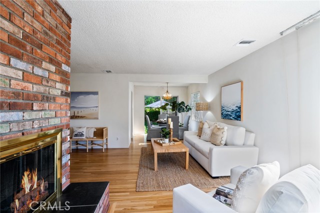 524 Cluster Ln, Redondo Beach, California 90278, 3 Bedrooms Bedrooms, ,1 BathroomBathrooms,Residential,Sold,Cluster Ln,PV22031244