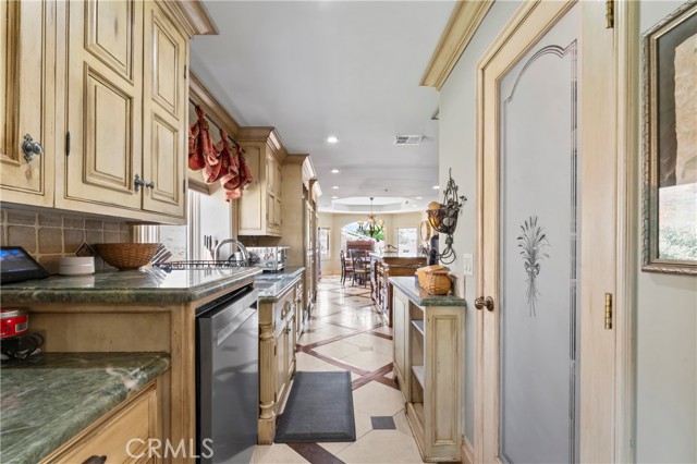 Image 21 of 69 For 34037 Agua Dulce Canyon Road