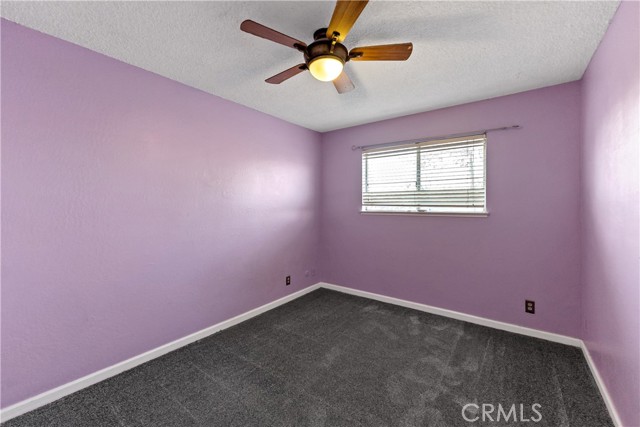 Detail Gallery Image 8 of 18 For 5188 W Ashlan, Fresno,  CA 93612 - 3 Beds | 1/1 Baths