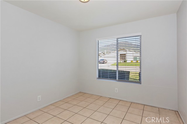 Detail Gallery Image 32 of 43 For 1584 Buckeye St, Highland,  CA 92346 - 4 Beds | 2 Baths