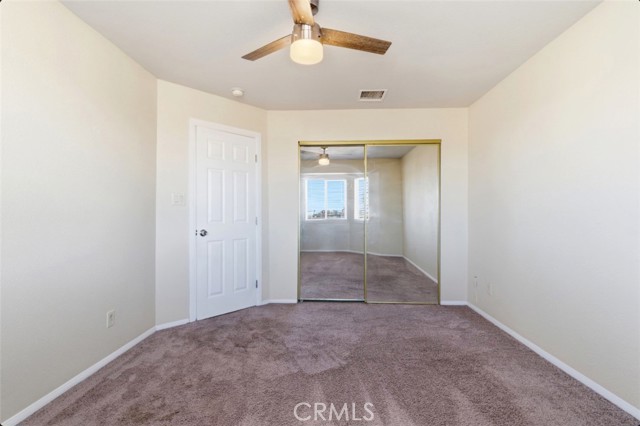 6895 Coyote Rd, Phelan CA: https://media.crmls.org/medias/77f3b76f-1b33-4d5b-9ec6-f422393e76a8.jpg