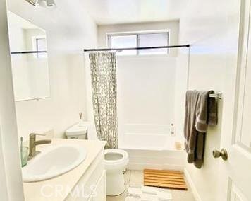 https://media.crmls.org/medias/77f49f6c-7ce9-4235-8e48-fbf3a9bfce17.jpg?preset=X-Large