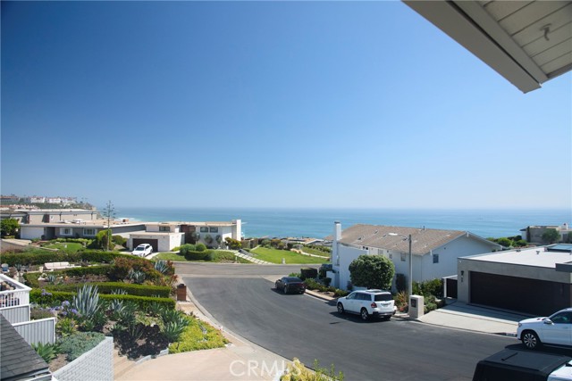 409 Monarch Bay Drive, Dana Point CA: https://media.crmls.org/medias/77f5d427-a0d3-436c-b672-fc9951ae32fa.jpg