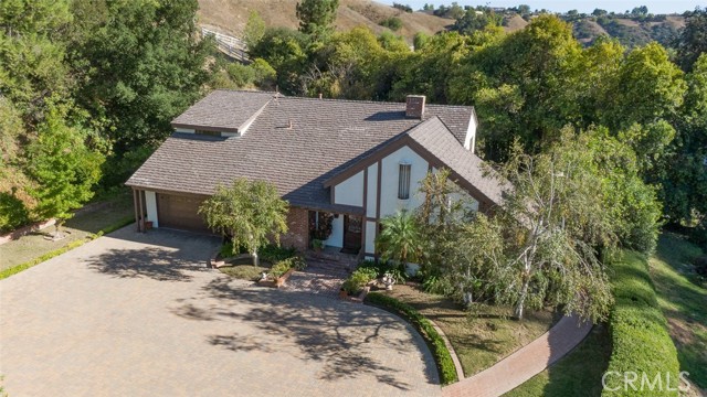 Detail Gallery Image 25 of 50 For 5250 Scott Robertson Rd, Hidden Hills,  CA 91302 - 5 Beds | 5 Baths