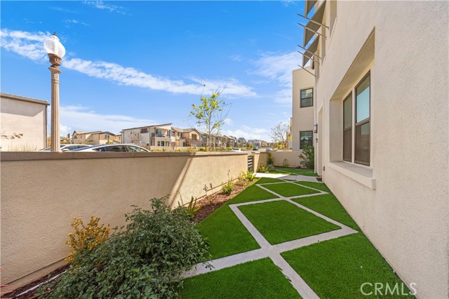 Detail Gallery Image 50 of 60 For 102 Yugen, Irvine,  CA 92618 - 4 Beds | 3/1 Baths