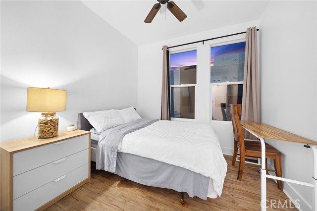 Detail Gallery Image 19 of 31 For 657 Wedge, Costa Mesa,  CA 92627 - 3 Beds | 2/2 Baths