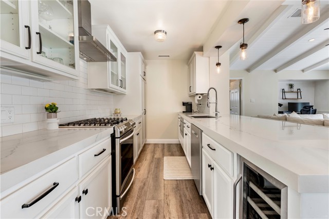 2270 Senasac Ave., Long Beach CA: https://media.crmls.org/medias/77f8a447-5be0-4fde-80c6-f8db73965dec.jpg