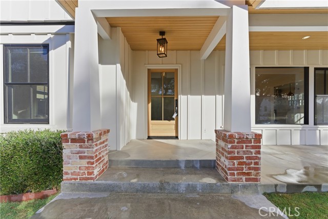 Detail Gallery Image 16 of 56 For 1230 Oak Circle, Glendale,  CA 91208 - 3 Beds | 2 Baths
