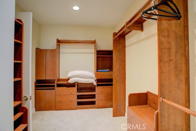 Image 30 of 75 For 32557 Pine Cone Ct A&b