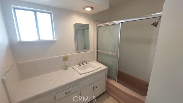 1909 Colusa Street, Corning CA: https://media.crmls.org/medias/77fbdbf8-049f-42d8-93dc-dee669f4e366.jpg