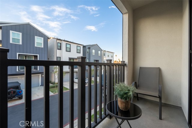 Detail Gallery Image 5 of 42 For 2084 Caleigh Lane, Costa Mesa,  CA 92627 - 3 Beds | 2/1 Baths