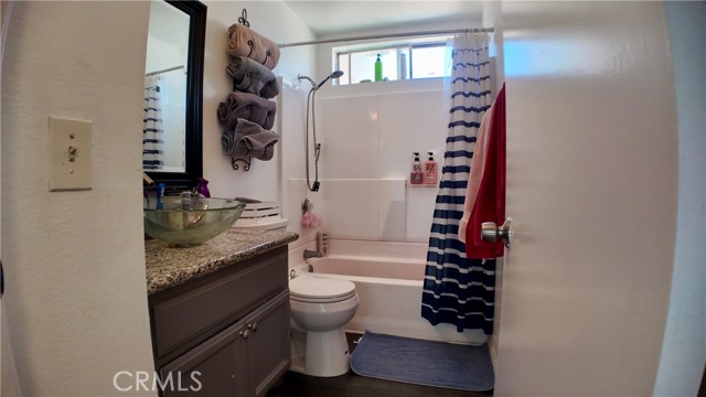 Detail Gallery Image 26 of 62 For 2335 Langhorn St, Lancaster,  CA 93535 - 4 Beds | 2/1 Baths