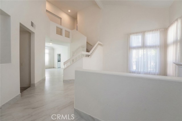 Detail Gallery Image 11 of 50 For 518 S Laureltree, Anaheim,  CA 92808 - 5 Beds | 3 Baths