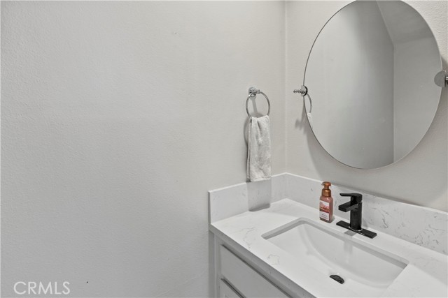 Detail Gallery Image 11 of 37 For 1813 Huntington St, Huntington Beach,  CA 92648 - 4 Beds | 3/1 Baths