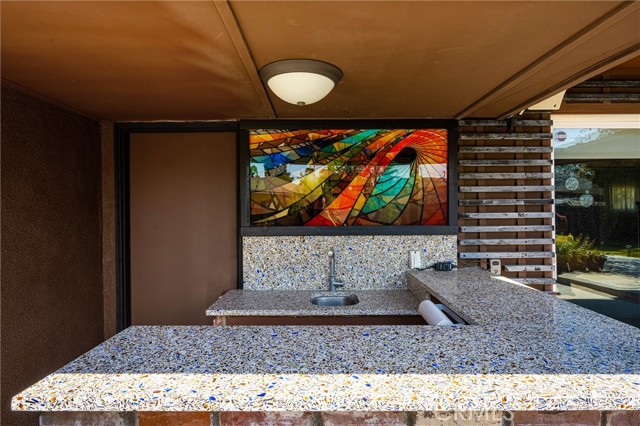 1006 W Pioneer Drive, Anaheim CA: https://media.crmls.org/medias/77fd9ca7-fd74-4270-b733-228cf163dcb1.jpg