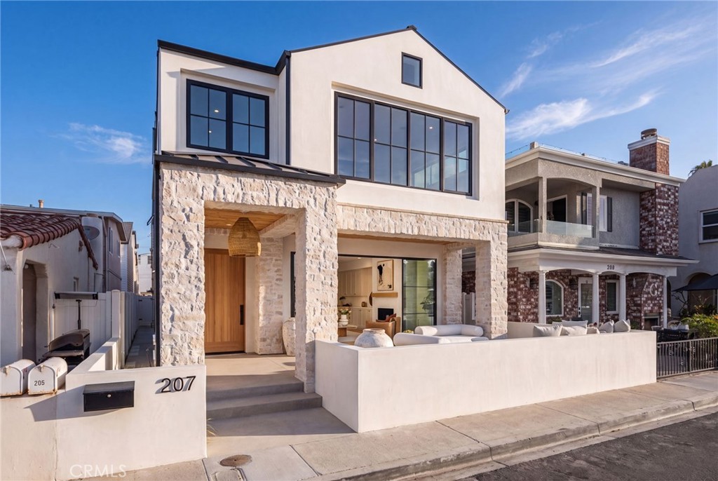 207 43rd Street