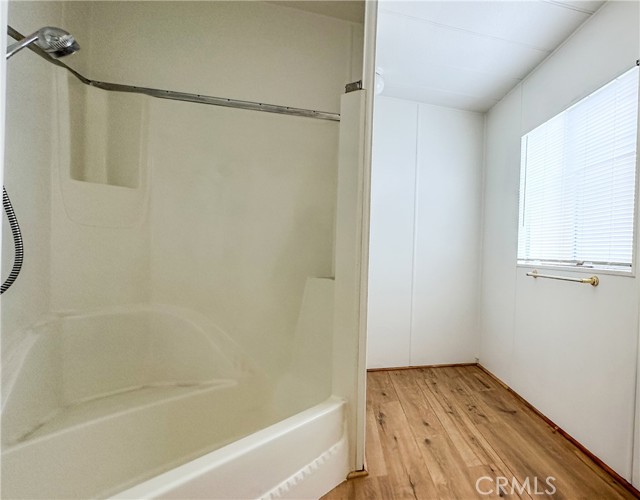 Detail Gallery Image 17 of 21 For 1701 S Thornburg St #139,  Santa Maria,  CA 93458 - 2 Beds | 2 Baths