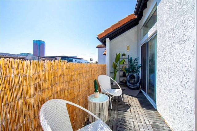 Detail Gallery Image 18 of 29 For 327 Chestnut Ave #310,  Long Beach,  CA 90802 - 1 Beds | 1 Baths