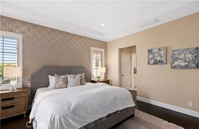 Detail Gallery Image 17 of 20 For 56 Purple Jasmine, Irvine,  CA 92620 - 4 Beds | 3 Baths