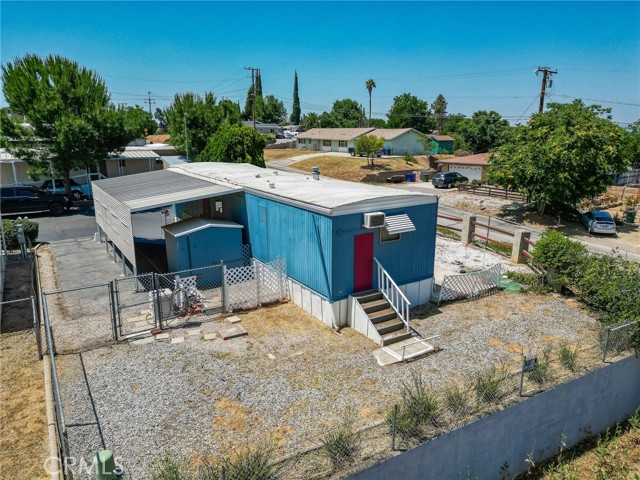 12995 6th, Yucaipa CA: https://media.crmls.org/medias/78004f43-66d3-4c48-9871-4c1fbc48565f.jpg