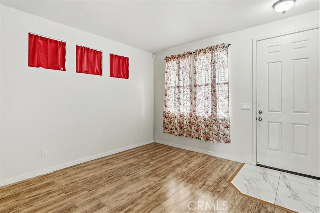 9209 Rosecut Court, Sacramento CA: https://media.crmls.org/medias/7800cff9-9f8b-40c9-9b5a-5069aa72580a.jpg