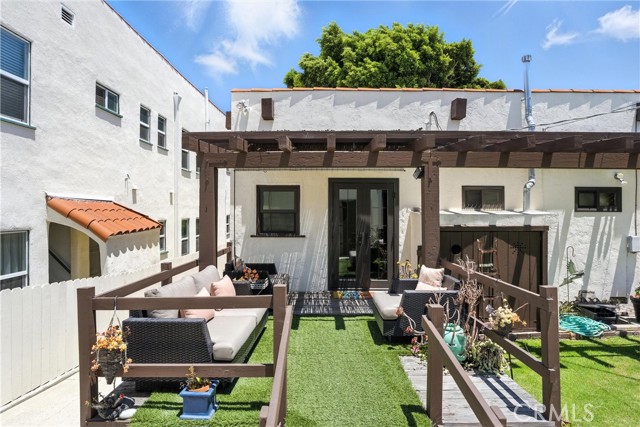 1215 S Patton Avenue, San Pedro CA: https://media.crmls.org/medias/78018535-0536-4bc6-9518-40a901b22c1d.jpg