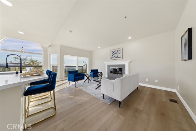 Detail Gallery Image 11 of 49 For 1522 Maxwell Ln, Vista,  CA 92084 - 3 Beds | 2/1 Baths