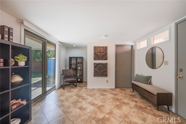 Detail Gallery Image 6 of 47 For 934 N Maple, Anaheim,  CA 92801 - 3 Beds | 1/1 Baths