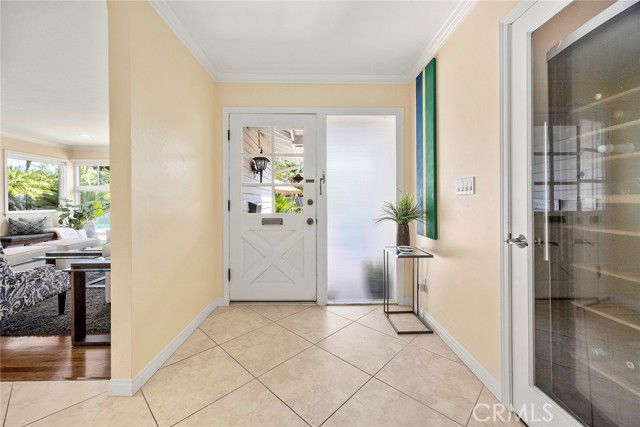 1016 N Highland Avenue, Fullerton CA: https://media.crmls.org/medias/780344c1-9732-4fdd-88c8-87c590bf4585.jpg