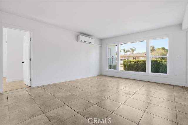 577 Herrington N Avenue, San Bernardino CA: https://media.crmls.org/medias/78037c39-9068-4190-a3c9-fbc240a74836.jpg