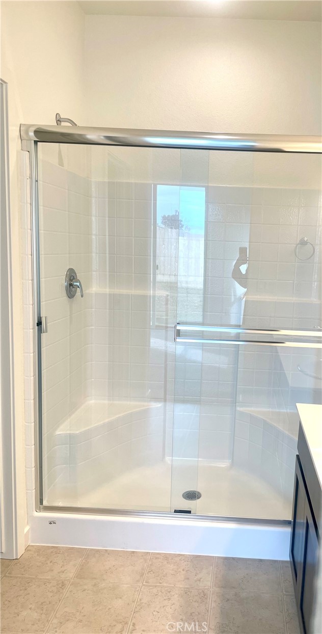 Detail Gallery Image 5 of 7 For 165 Squaw Valley Dr., Merced,  CA 95341 - 3 Beds | 2 Baths