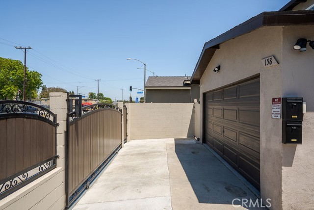 Detail Gallery Image 4 of 34 For 158 W Del Amo Bld, Long Beach,  CA 90805 - – Beds | – Baths