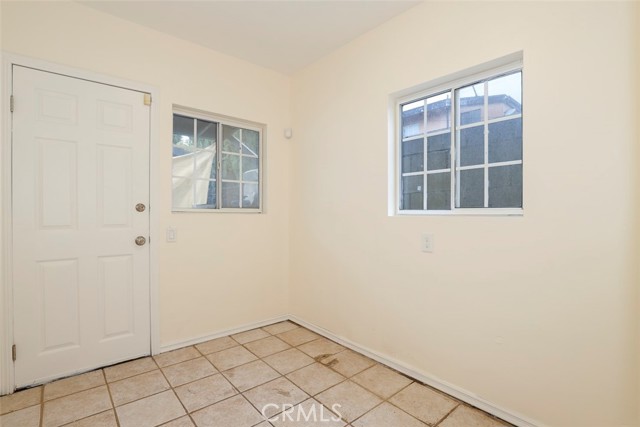 819 Hicks Avenue, Los Angeles, California 90063, 3 Bedrooms Bedrooms, ,1 BathroomBathrooms,Single Family Residence,For Sale,Hicks,PF24046566