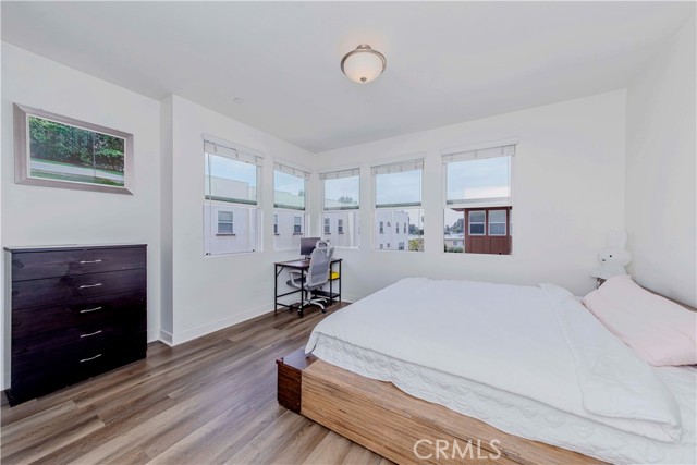 Image 22 of 45 For 9213 Sunshine Place