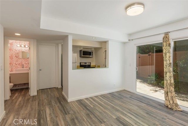 27424 Country Glen Road, Agoura Hills CA: https://media.crmls.org/medias/78056b7c-5727-4b3b-9f24-62c629234ec8.jpg