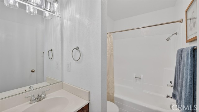 Detail Gallery Image 22 of 46 For 4304 Lincoln Plaza, Cypress,  CA 90630 - 2 Beds | 2/1 Baths