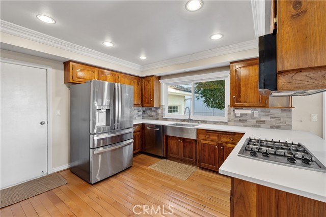 Detail Gallery Image 14 of 51 For 949 Falmouth St, Thousand Oaks,  CA 91362 - 4 Beds | 3/1 Baths