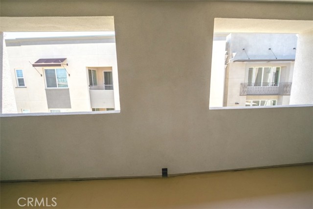 2850 Wagon Wheel Rd, Oxnard CA: https://media.crmls.org/medias/780647cb-e84b-43e1-b109-168ff808bd9d.jpg