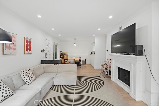 Detail Gallery Image 3 of 32 For 1310 W Park Western Dr #155,  San Pedro,  CA 90732 - 3 Beds | 2 Baths