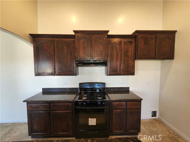 Detail Gallery Image 6 of 21 For 7641 Walpole Ave, California City,  CA 93505 - 3 Beds | 2 Baths