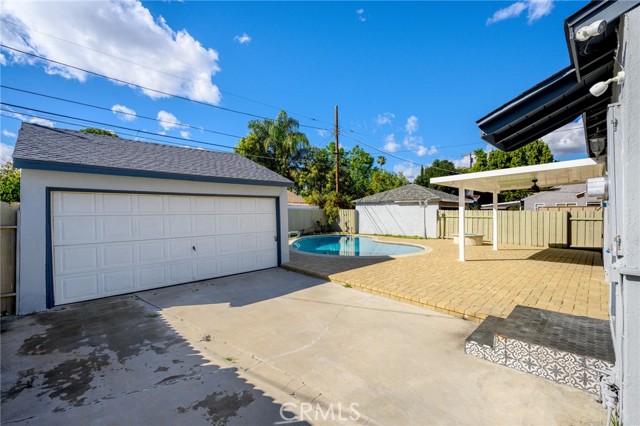 Detail Gallery Image 24 of 30 For 6637 Capps, Reseda,  CA 91335 - 3 Beds | 2/1 Baths