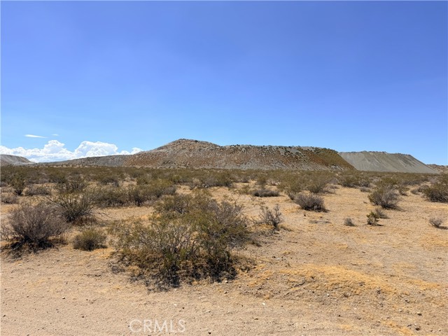  Land for Sale in Apple Valley, California