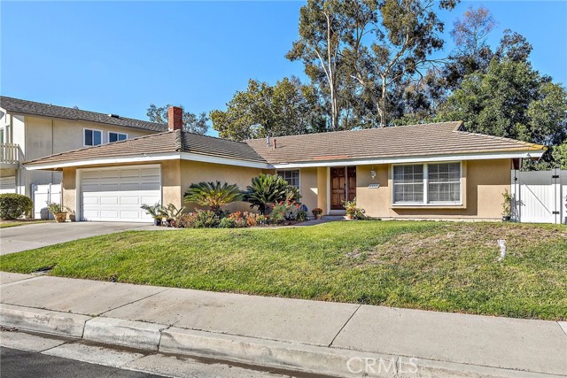 Detail Gallery Image 4 of 36 For 25711 Chrisanta Dr, Mission Viejo,  CA 92691 - 3 Beds | 2 Baths