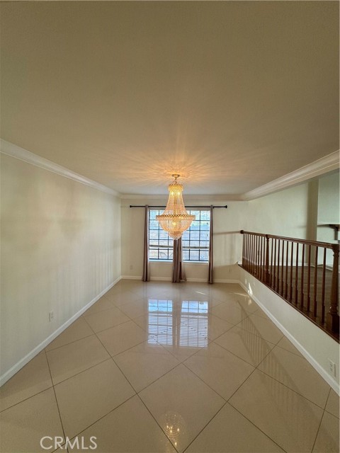 Detail Gallery Image 8 of 28 For 11445 Etiwanda, Porter Ranch,  CA 91326 - 4 Beds | 3 Baths