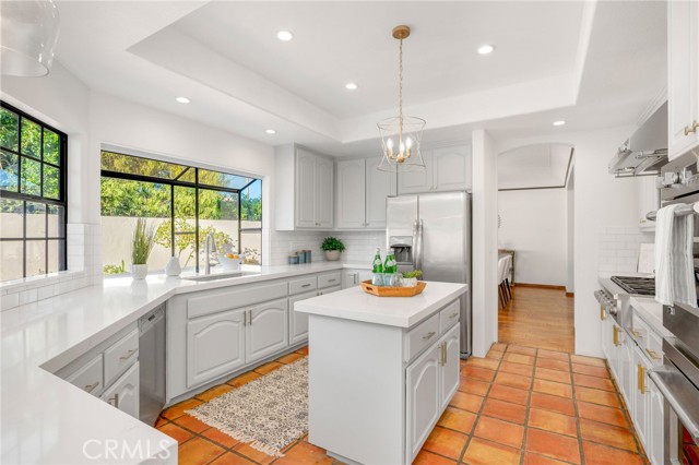 3229 Raintree Avenue, Torrance CA: https://media.crmls.org/medias/780a6b30-78d0-4705-8357-6ed067ca94c9.jpg