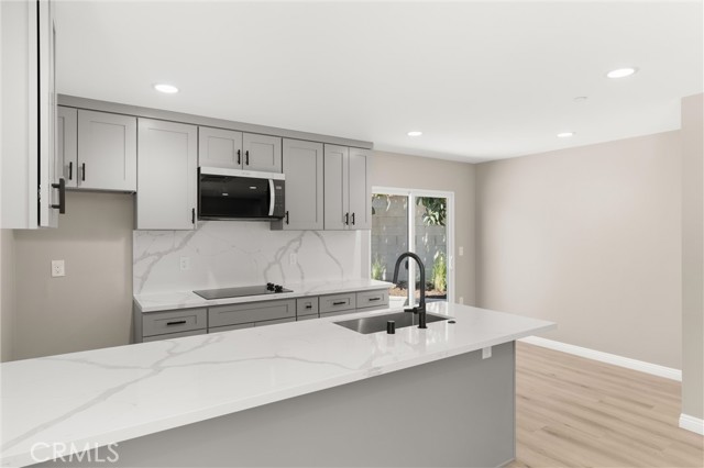 1401 Highland Street, Santa Ana CA: https://media.crmls.org/medias/780a6dfc-a556-42fe-ae29-3e66809c9dcd.jpg