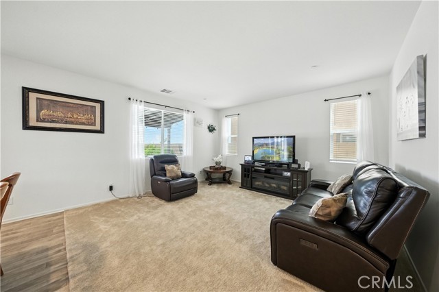14160 Hercules Street, Hesperia CA: https://media.crmls.org/medias/780b3b02-85ec-4d6b-819a-056bab2e6513.jpg